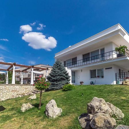 Apartman Lipa Mikulov Exterior photo